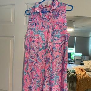 Fun lilly Pulitzer cover up